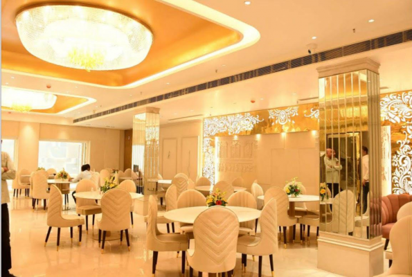 Restaurant at Aadat Hotel & Banquet