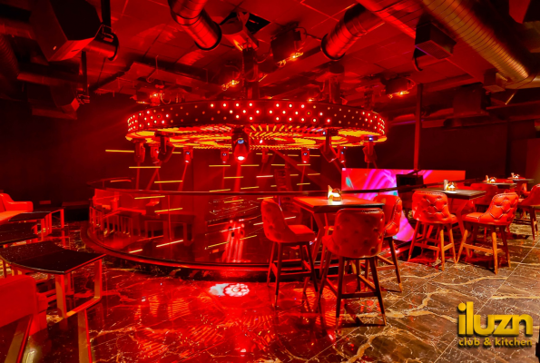 Iluzn Club & Kitchen