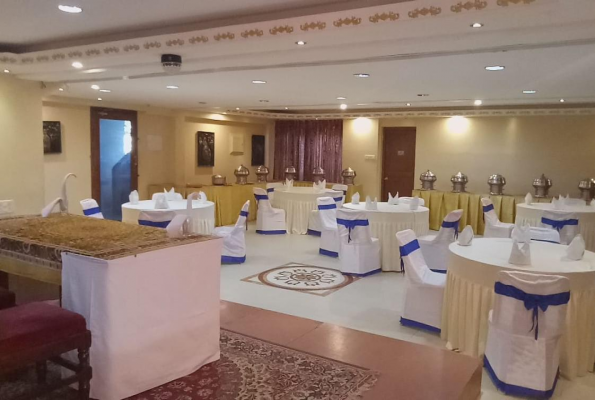 Tunfoods Arupadai Chettinad Restaurant