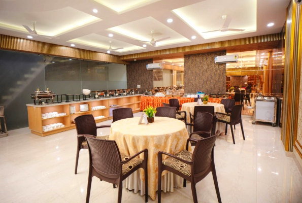 Banquet Hall at Haris Court Hotel And Banquet