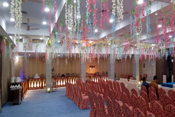 Banquet Hall at Seth Murlidhar Mansinghka Seva Sadan Vrindavan