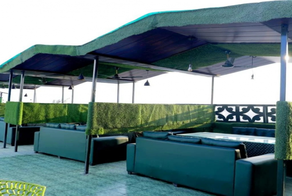 Rooftop Restaurant at Hotel Tulsi Garden