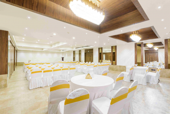 Marigold Banquet Hall at Visthara Business Hotel