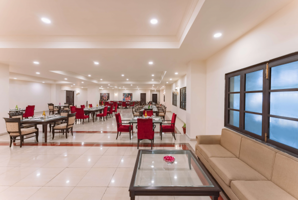 Manorath Restaurant at Shri Vallabh Vilas Lords Plaza