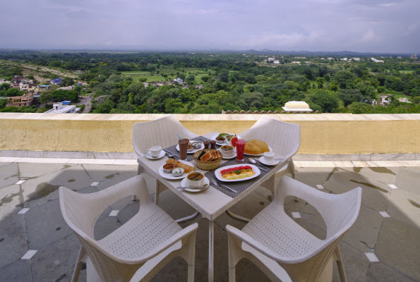 Restaurant at Justa Brij Bhoomi Resort