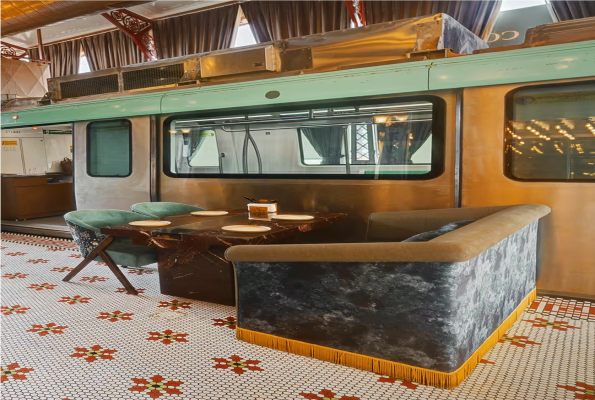 The Coach Restaurant And Bar