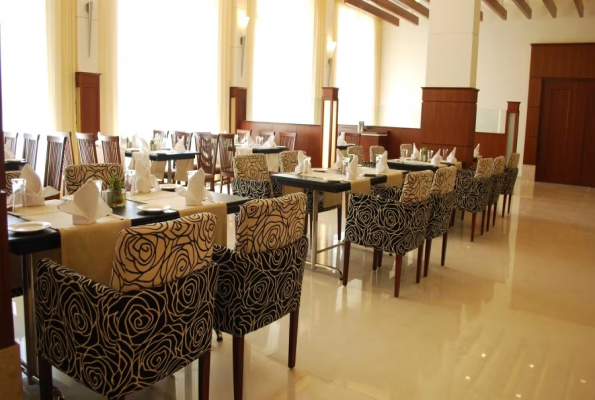 Restaurant Clove at Ambrosia Sarovar Portico