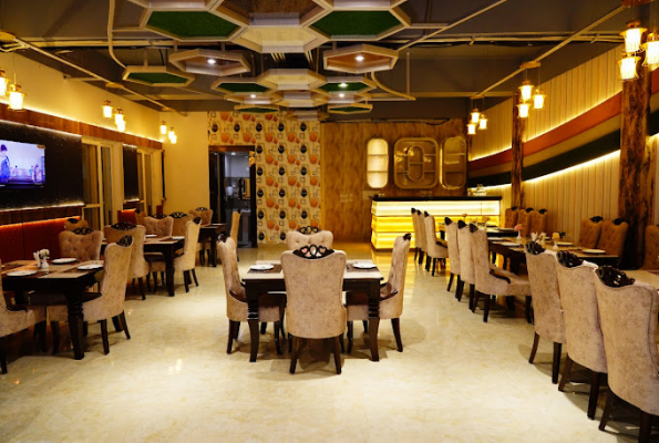 Restaurant at Hotel Corbett View