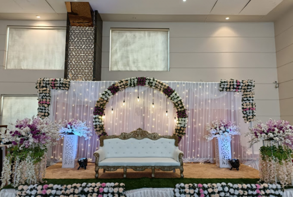 Rudraksh Hotel & Resort