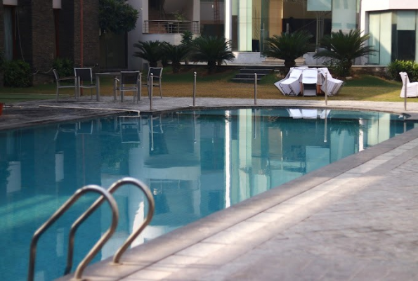 Poolside Hall at Hans Resorts