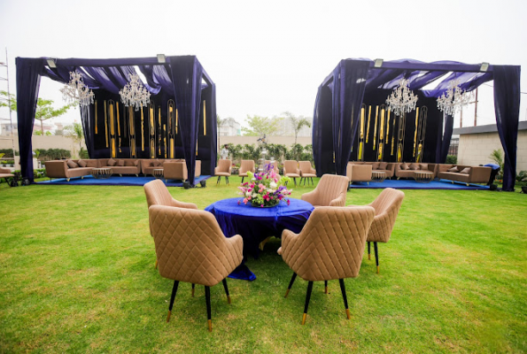 Open Lawn at Vivara Hotel And Banquet