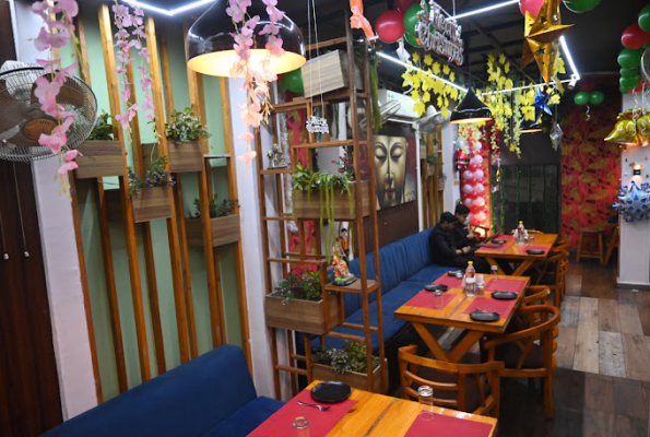 Pine & Dine Cafe Restaurant