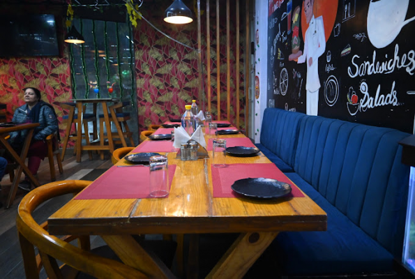 Pine & Dine Cafe Restaurant