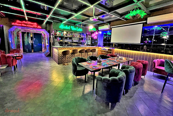 Tunight Terrace Restro & Banquet