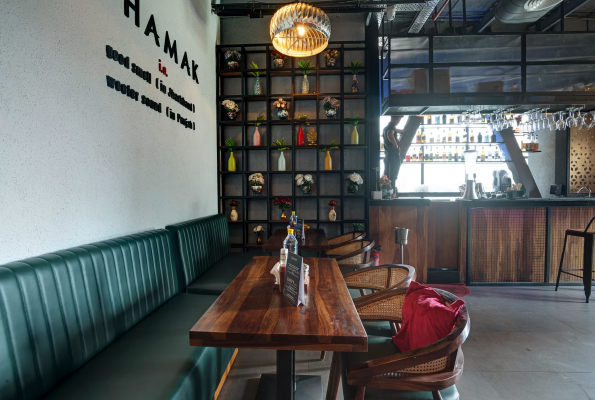 Dhamak Resto Bar