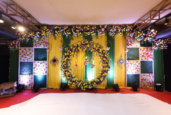 Paradise Banquets And Lawn
