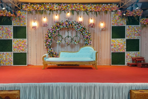 Paradise Banquets And Lawn