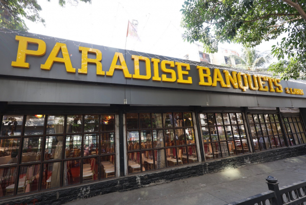 Paradise Banquets And Lawn
