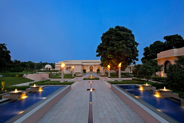 The Oberoi Sukhvilas Spa Resort