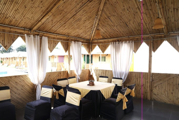Urban Nature Farms Resort & Party Lawn