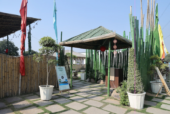 Urban Nature Farms Resort & Party Lawn