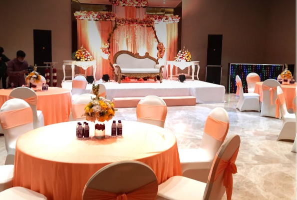 The Gaurs Sarovar Premiere