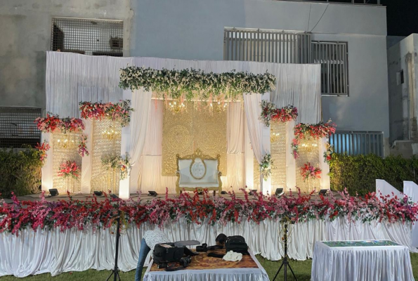 Shristi Lawns And Banquet