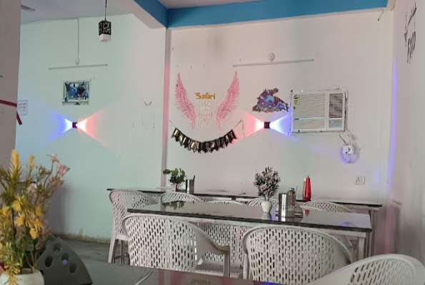 Safari Restaurant And Dhaba 4