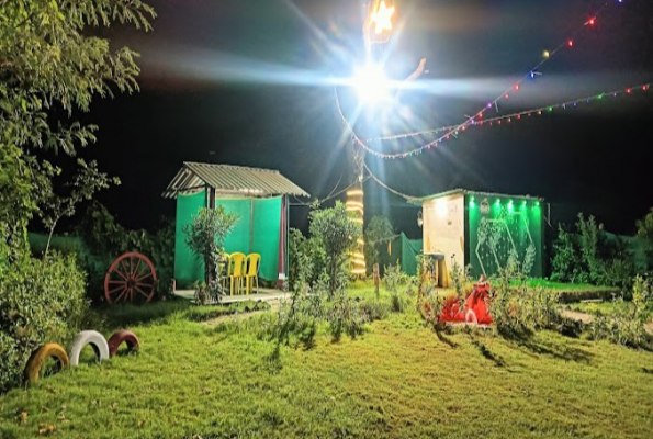 Safari Restaurant And Dhaba 3