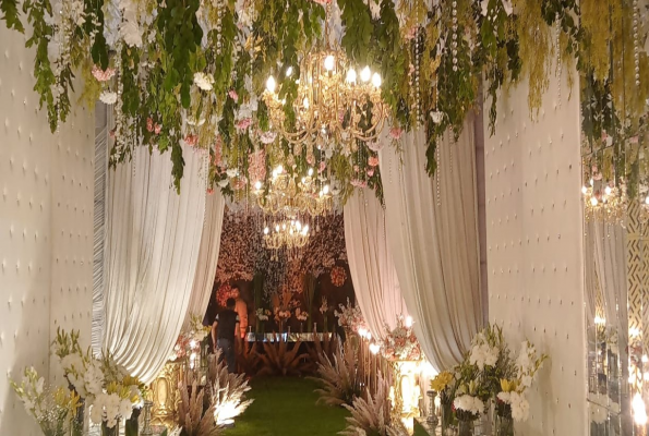 Bungalow 5 Ashoka Road By Foodminar