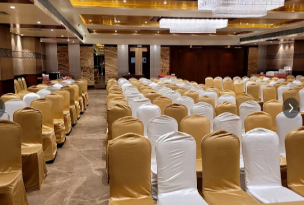 Grand Thakar Restaurant 4