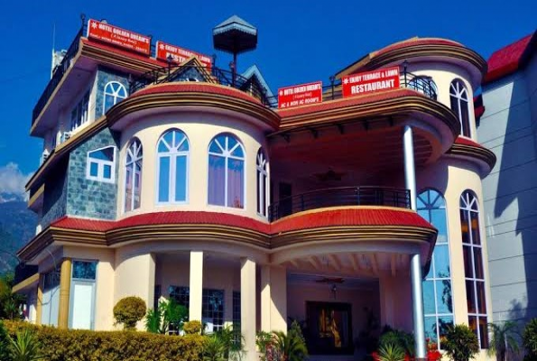 Hotel Golden Dreams 4