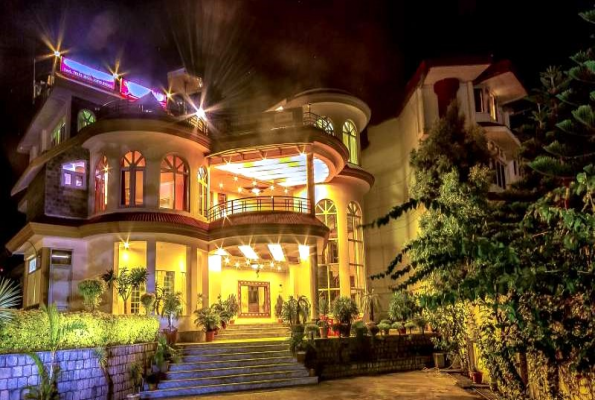 Hotel Golden Dreams 1