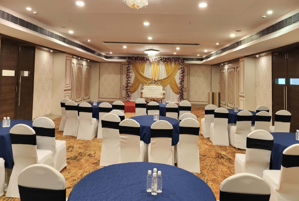 The Altruist Hotel Wagholi