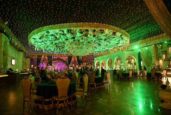 Club Riviera By Ferns N Petals