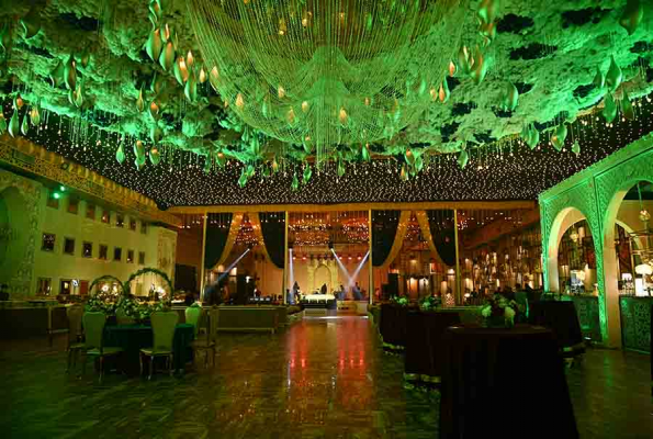 Club Riviera By Ferns N Petals