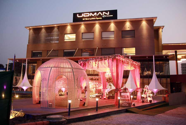 Udman By Ferns N Petals