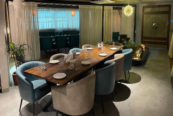 Aurous Restro Lounge 3