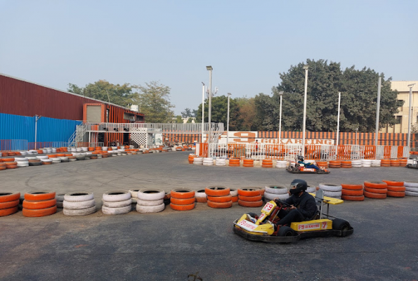 F9 Go Karting