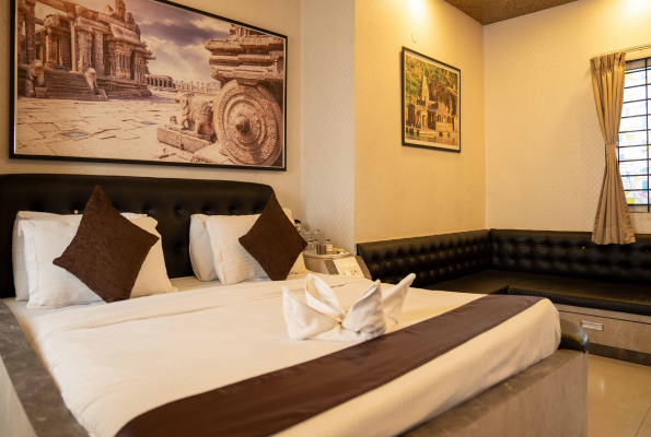 Seasons Suites Jp Nagar 5