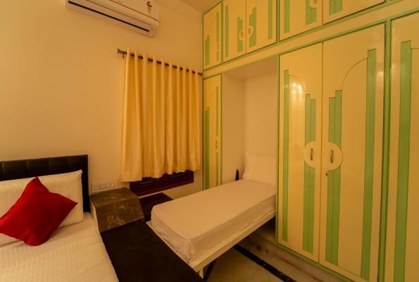 Seasons Suites Hbr