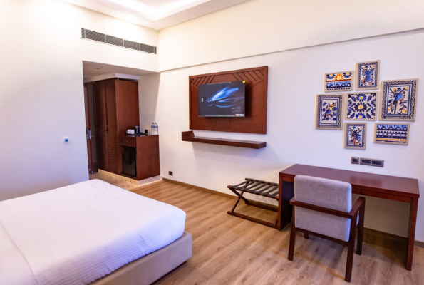 Eternal Oasis Hotel And Resort