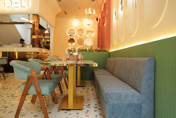 Cdeli Modern Bistro