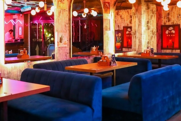 Pllatos Air Bar