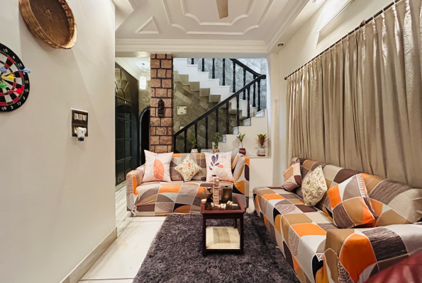 Regal Sapphire Spacez Party Friendly Luxury Villa 2