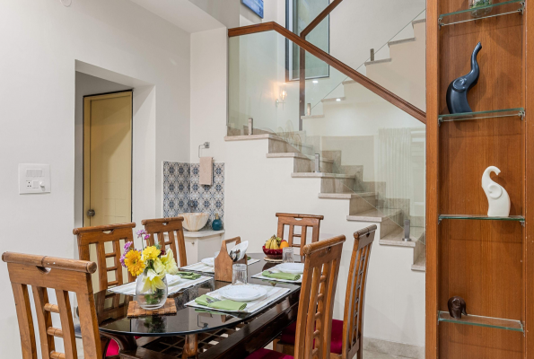 Gatsby Grandeur With Private Theatre And Terrace 5 Bhk Spacez Villa 5