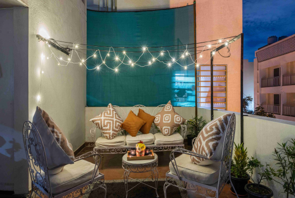 Gatsby Grandeur With Private Theatre And Terrace 5 Bhk Spacez Villa 4