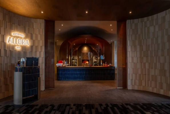 Crowne Plaza Changi Airport 4