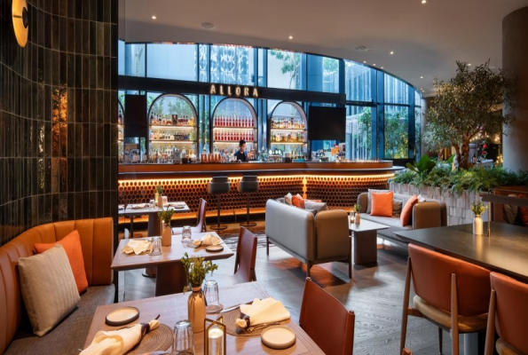 Crowne Plaza Changi Airport 2