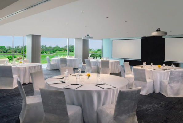 Dusit Thani Laguna Singapore